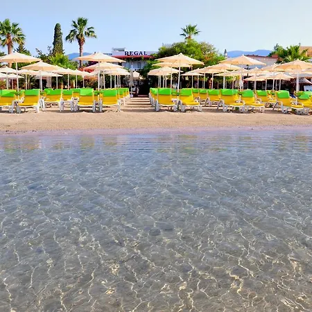 Отель Regal Битез