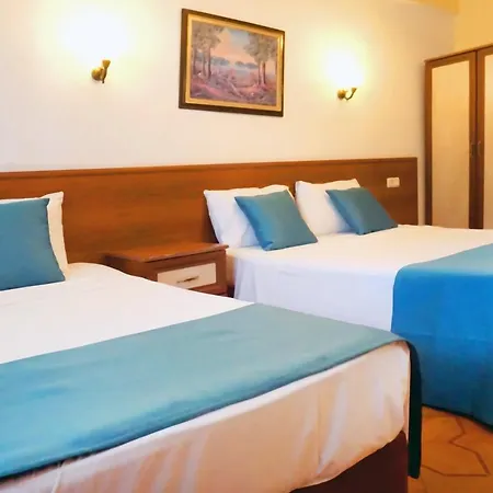 Otel Regal 2*